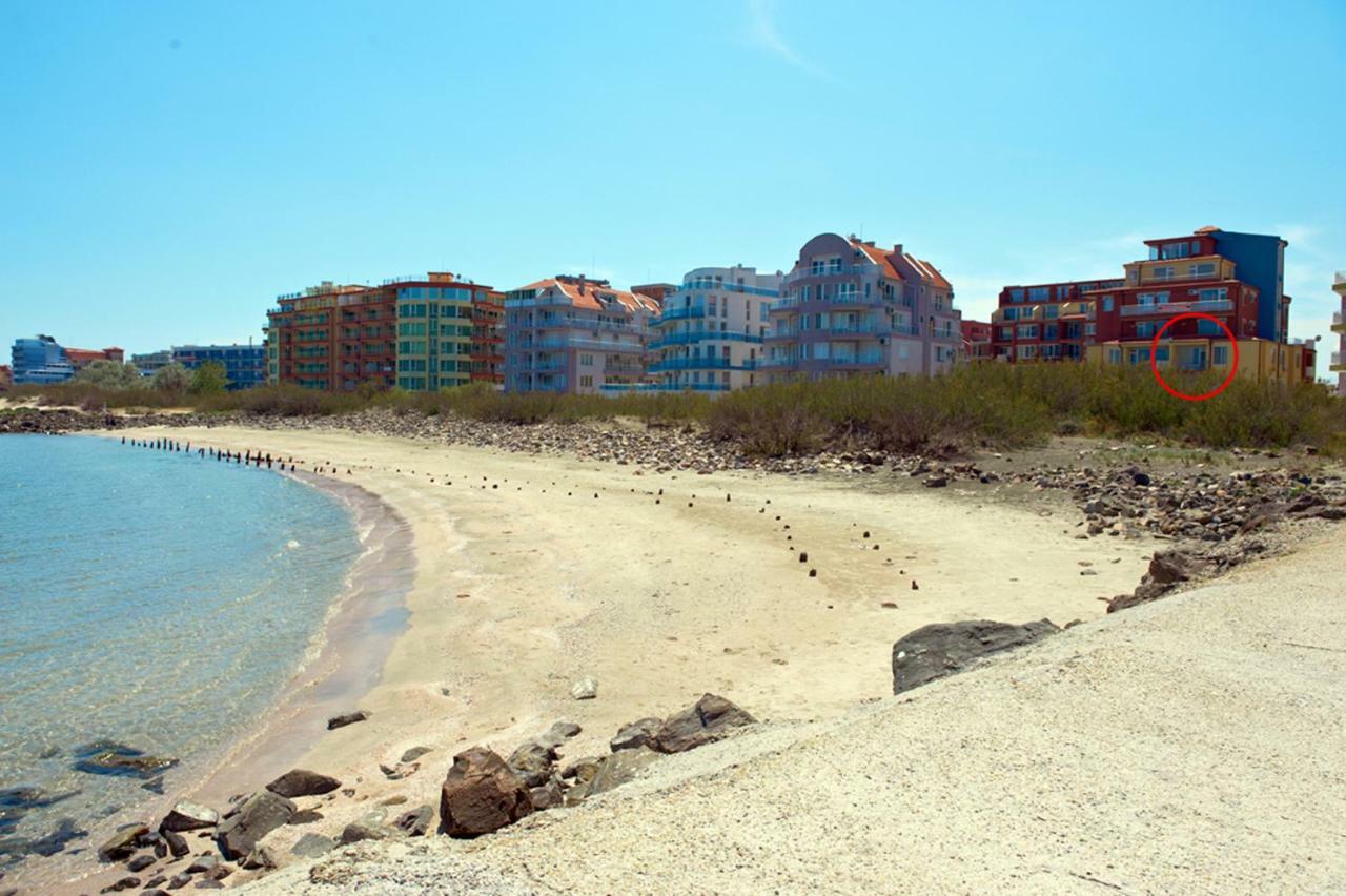 Apartments Dimitrovi Pomorie Exterior photo